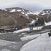 Ancora vaste chiazze e dune di neve sono presenti nella Val di Luce (PT), vicino all’Abetone, a 1500 metri di altezza